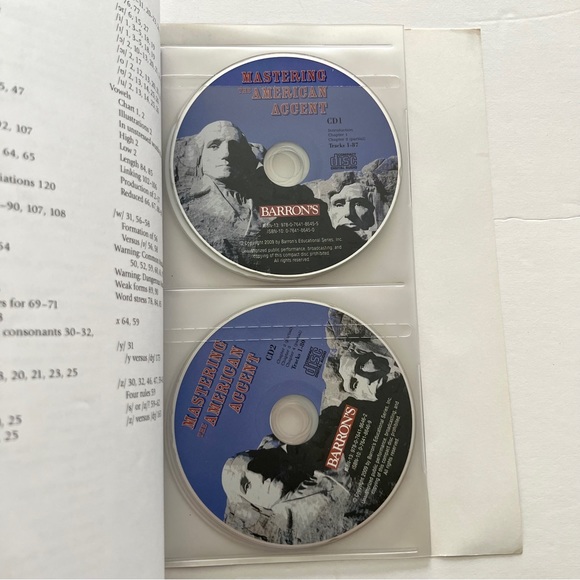 Book Mastering the American Accent with Audio CDs, paperback by Lisa Mojsin - Picture 5 of 7